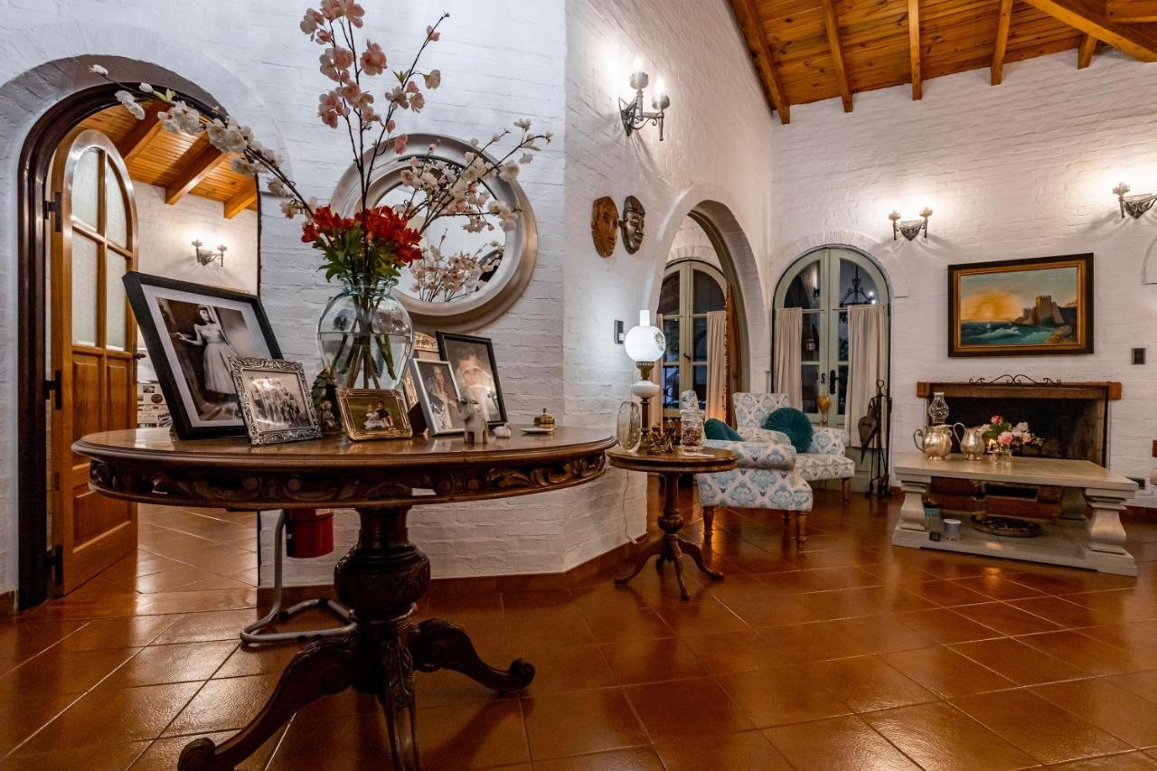 Casona La Chiquita Hotel Chacras de Coria Ngoại thất bức ảnh
