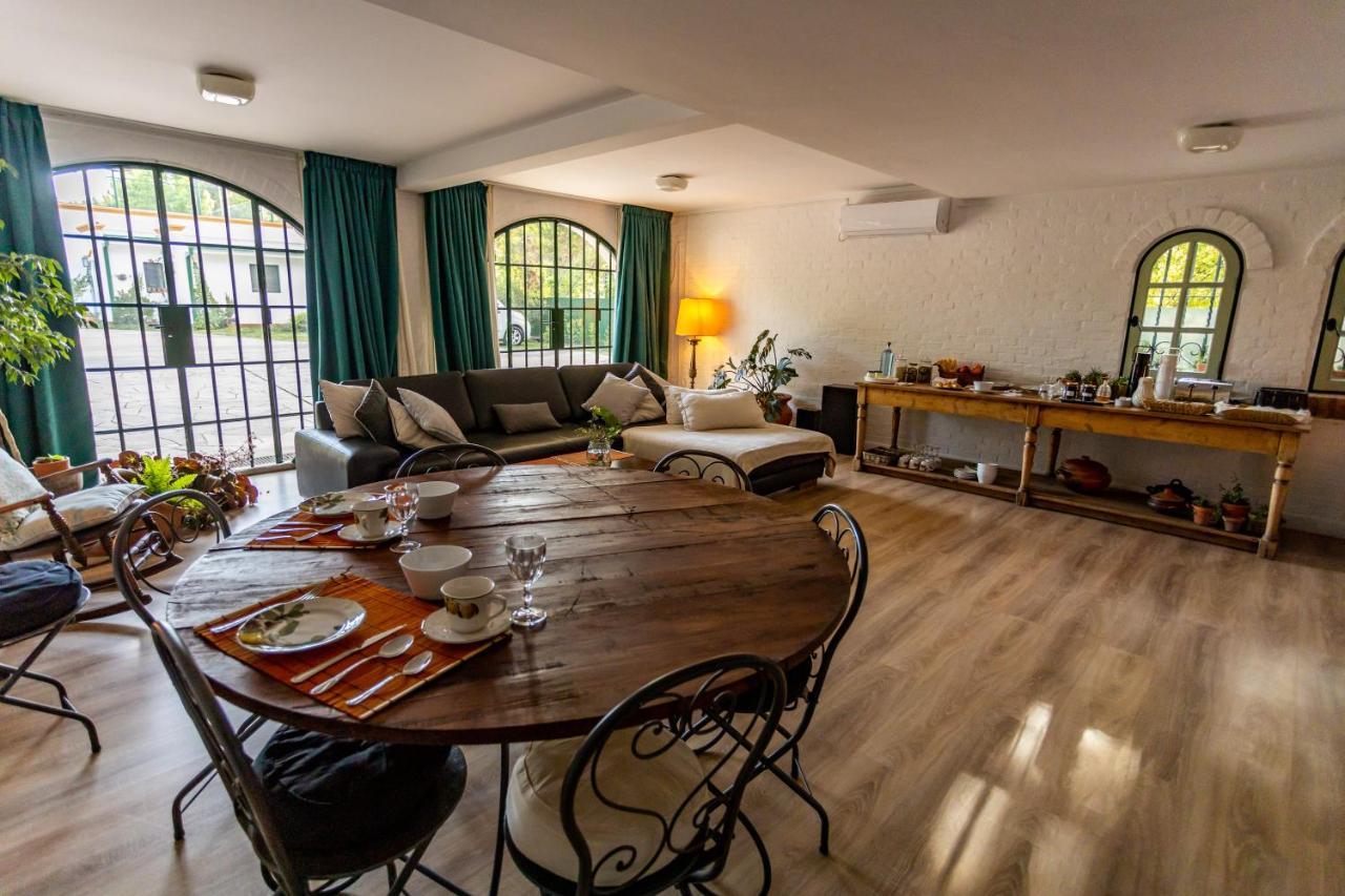 Casona La Chiquita Hotel Chacras de Coria Ngoại thất bức ảnh